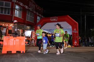 BIB: 
                            <button type="button" onclick="openModal(26262855)" class="btn btn-primary btn-sm float-right btn-popup" data-toggle="modal" data-target=".modal-high-quality">
                        <i class="fas fa-shopping-cart"></i> Add to Cart
                    </button>
                                            <button type="button" onclick="isThisMe(26262855, true)" class="btn btn-success btn-sm float-right btn-popup btn-isme hidden" data-toggle="tooltip" data-placement="bottom" title="นี่คือรูปของคุณใช่ไหม คลิกที่นี่เพื่อเอาเข้าอัลบั้ม">
                        <i class="fas fa-plus"></i> Add to album
                    </button>
                    <button type="button" onclick="isThisMe(26262855, false)" class="btn btn-warning btn-sm float-right btn-popup btn-isnotme hidden">
                        <i class="fas fa-ban"></i> Remove from album
                    </button>